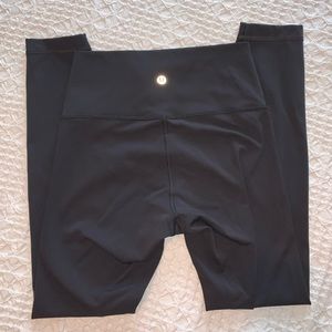 Lululemon 25” black leggings